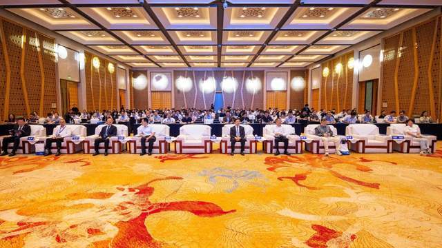 产业发展大会丨张崇和:谋划“十五五” 食品谱新篇(图1)