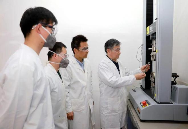 AI赋能新材料产业变革:从智能设计到产线应用上海跑出创新加速度(图5)