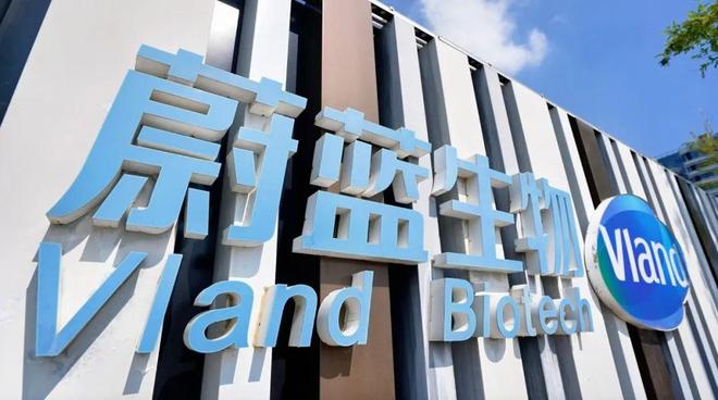 小记者探科技 探秘生命密码:走进生物实验室感受“神奇微生物”的独特魅力(图1)