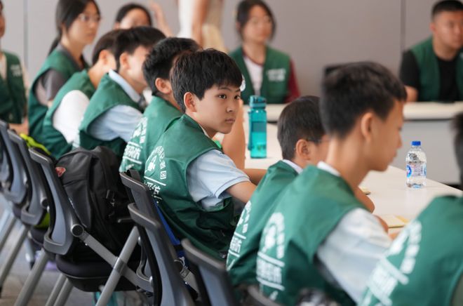 小记者探科技 探秘生命密码:走进生物实验室感受“神奇微生物”的独特魅力(图10)