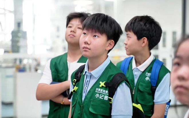 小记者探科技 探秘生命密码:走进生物实验室感受“神奇微生物”的独特魅力(图7)