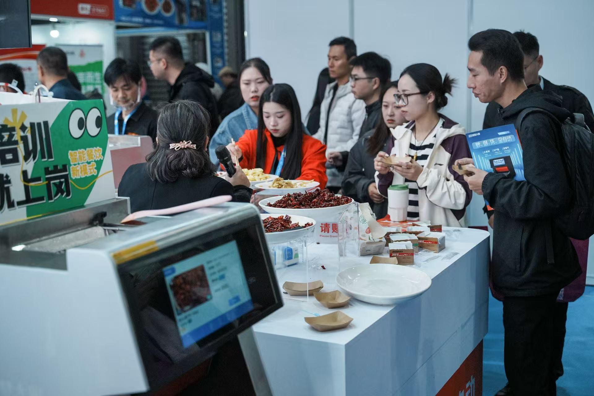 武汉“智慧大厨”在全球万家餐厅掌勺(图6)