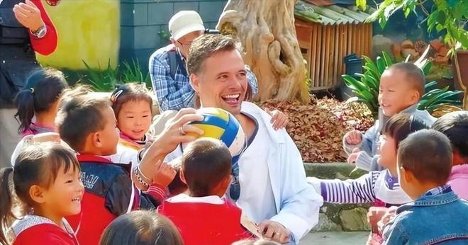 我国又一个大省被“占领”37万外国人赖着不走还想要长久生活(图1)