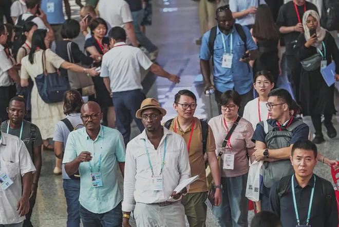 我国又一个大省被“占领”37万外国人赖着不走还想要长久生活(图3)