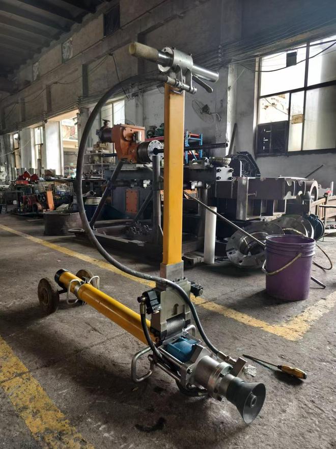 气动架柱钻机价格揭秘：2024最新报价省钱攻略全在这里！(图1)