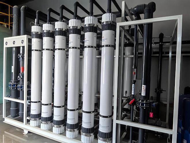 东曦纯水：纯水设备的工业应用解析从电子制造到制药的刚需拆解(图2)