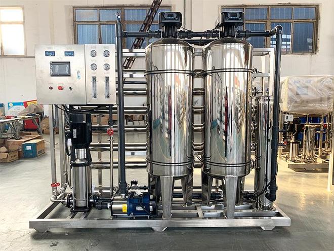 东曦纯水：纯水设备的工业应用解析从电子制造到制药的刚需拆解(图1)